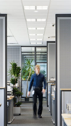 Aumentar a produtividade no local de trabalho com a iluminação de escritório Philips