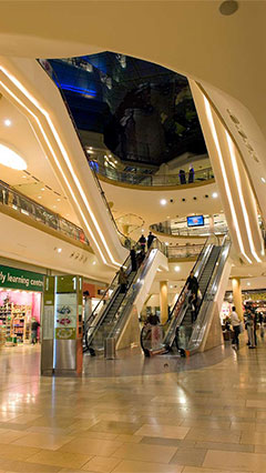 Soluções de iluminação superiores para centros comerciais – Philips