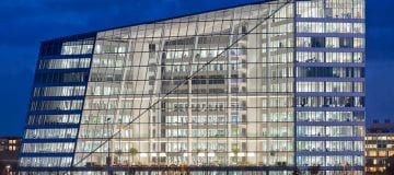 a margem de Amesterdã